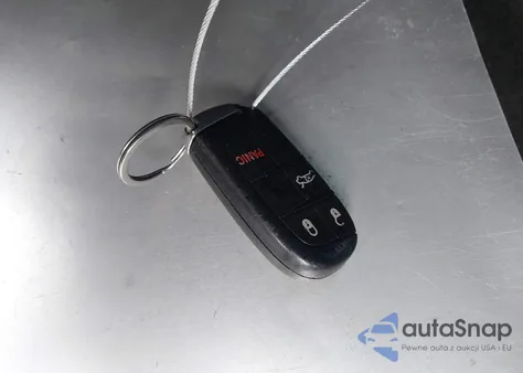 2015 Dodge Challenger R/T z USA, uszkodzony, nr VIN 2C3CDZAT2FH855449